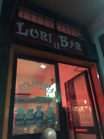 Lori Bar 13, Arese