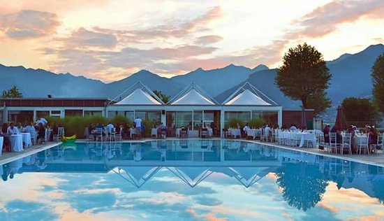 Seven / Pool - Beach - Restaurant, Colico