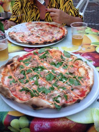Pizza E Basta, Rodano