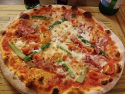 Pizzeria Romana Cafe' Cucina & Pizza, Varzi