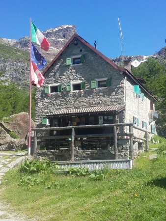 Rifugio Castiglioni E. Alpe Devero - C.a.i, Baceno