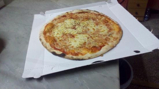 Pizzeria Express Degli Eredi Di Leopizzi Stefano, Parabita