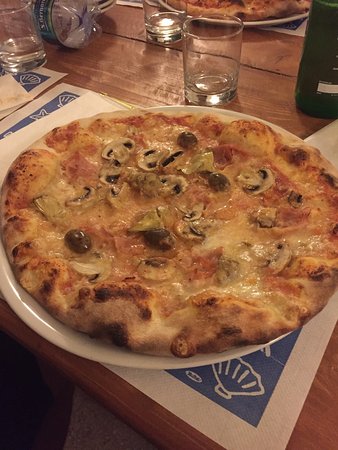 Pizzeria Bar Fabio, Alliste