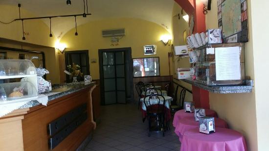Caffe Matteotti, Voghera