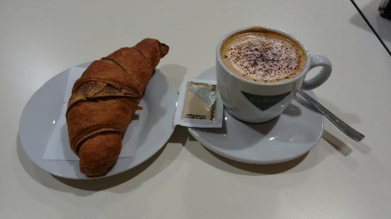 Verve Cafe, Massa