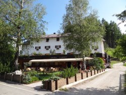 Hotel Compet Snc Di Oss Giuliano & C., Levico Terme