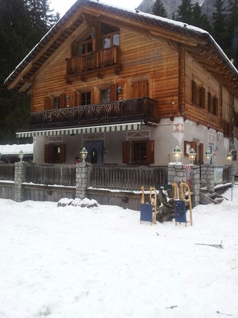 Rifugio Genziana, Rasun Anterselva