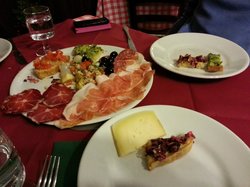 Il Guerrin Meschino Restaurant, Castelluccio di Norcia 