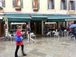 Mcdonald's, Venezia