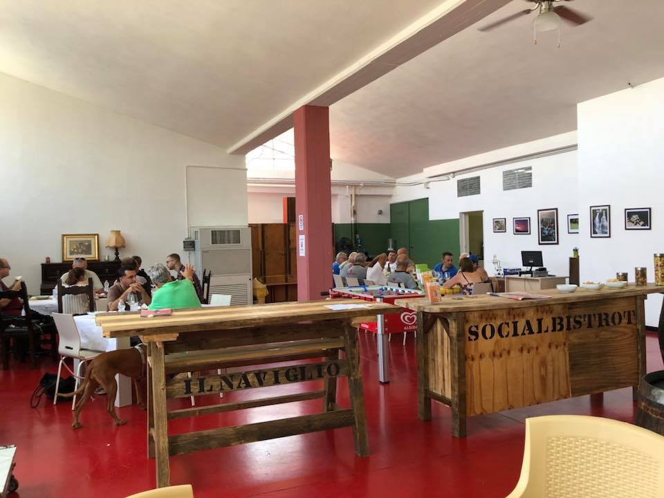 Social Caffè, Pavia