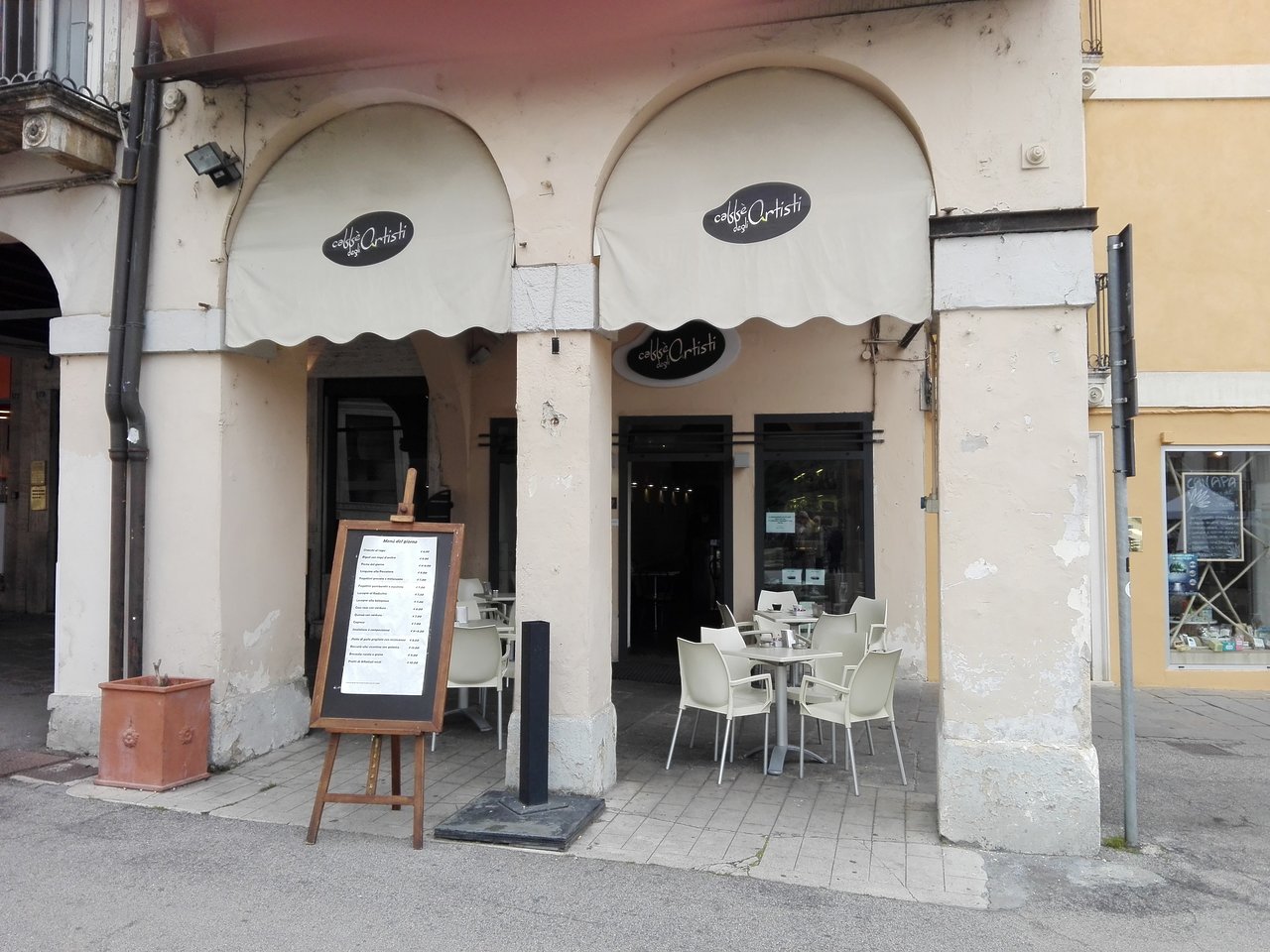 Caffè Degli Artisti, Vicenza