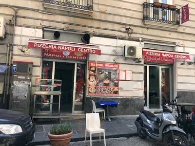 Pizzeria Napoli Centro, Napoli