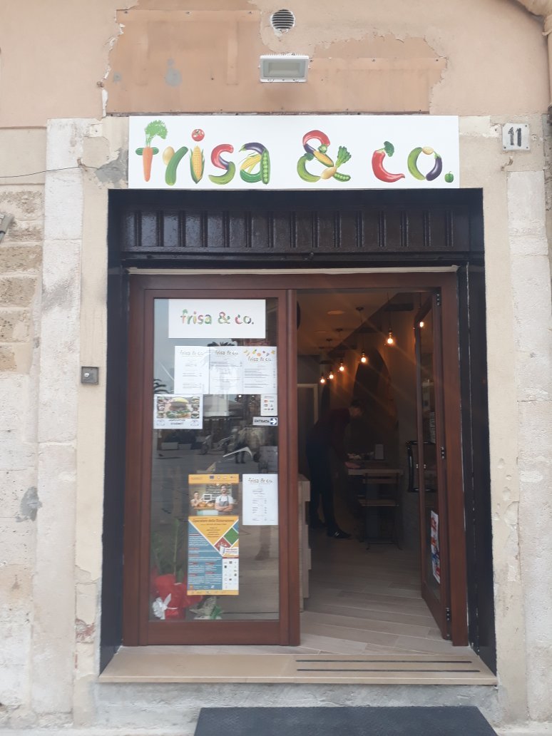 Frisa & Co., Bari