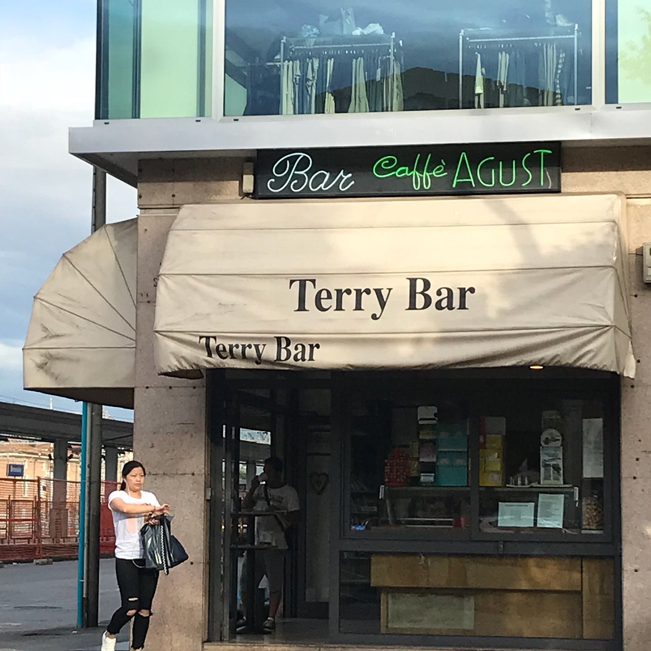 Terry Bar, Brescia