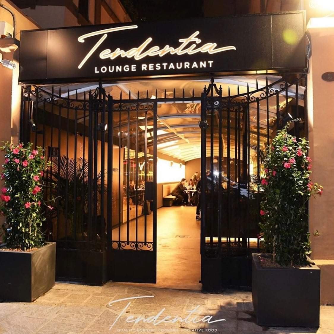 Tendentia Lounge Restaurant, Napoli