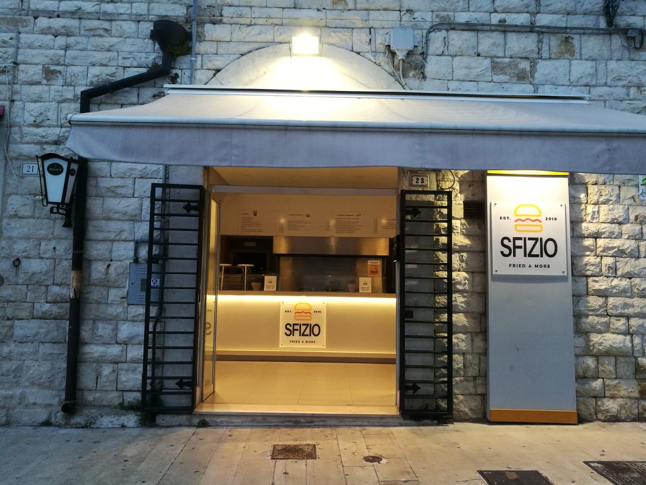 Sfizio, Trani