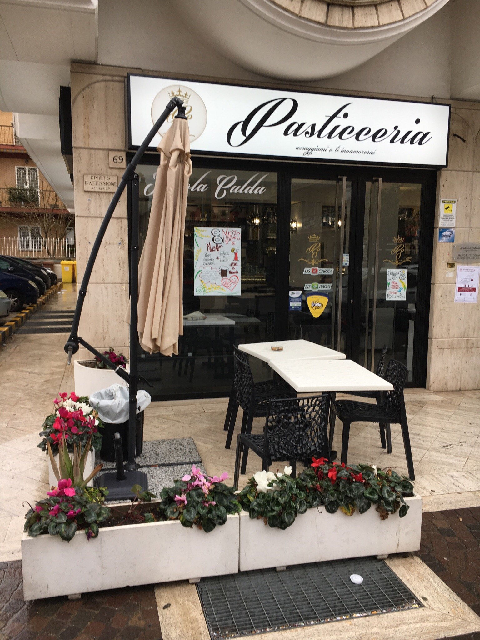 Bar Pasticceria La Salernitana, Pomezia