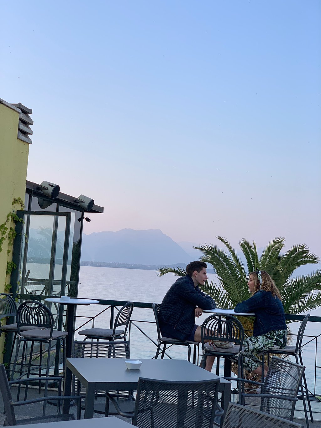 Estée Caffé, Desenzano Del Garda