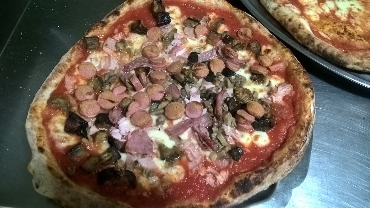 Crazy Pizza, Torre Del Greco