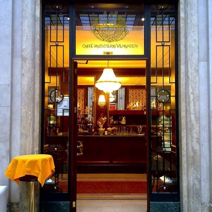 Caffè Venanzetti, Macerata