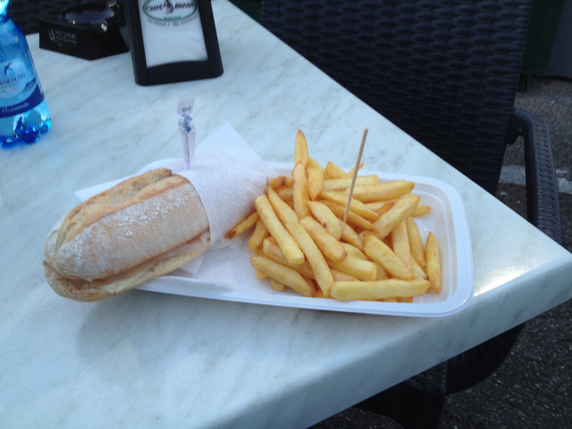 Burger And Chips Little Cappuccini, Peschiera del Garda