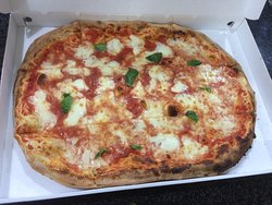 Cuore Di Pizza, Aci Castello