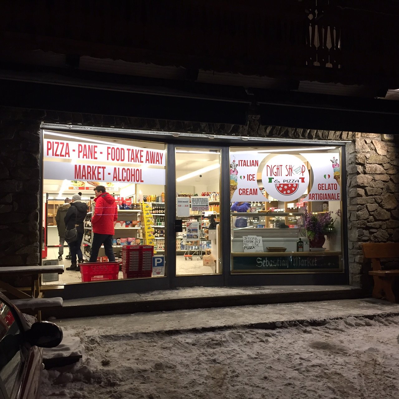 Night Shop E Pizza, Livigno