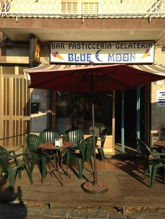 Cafe Blue Moon, Castiglione di Sicilia