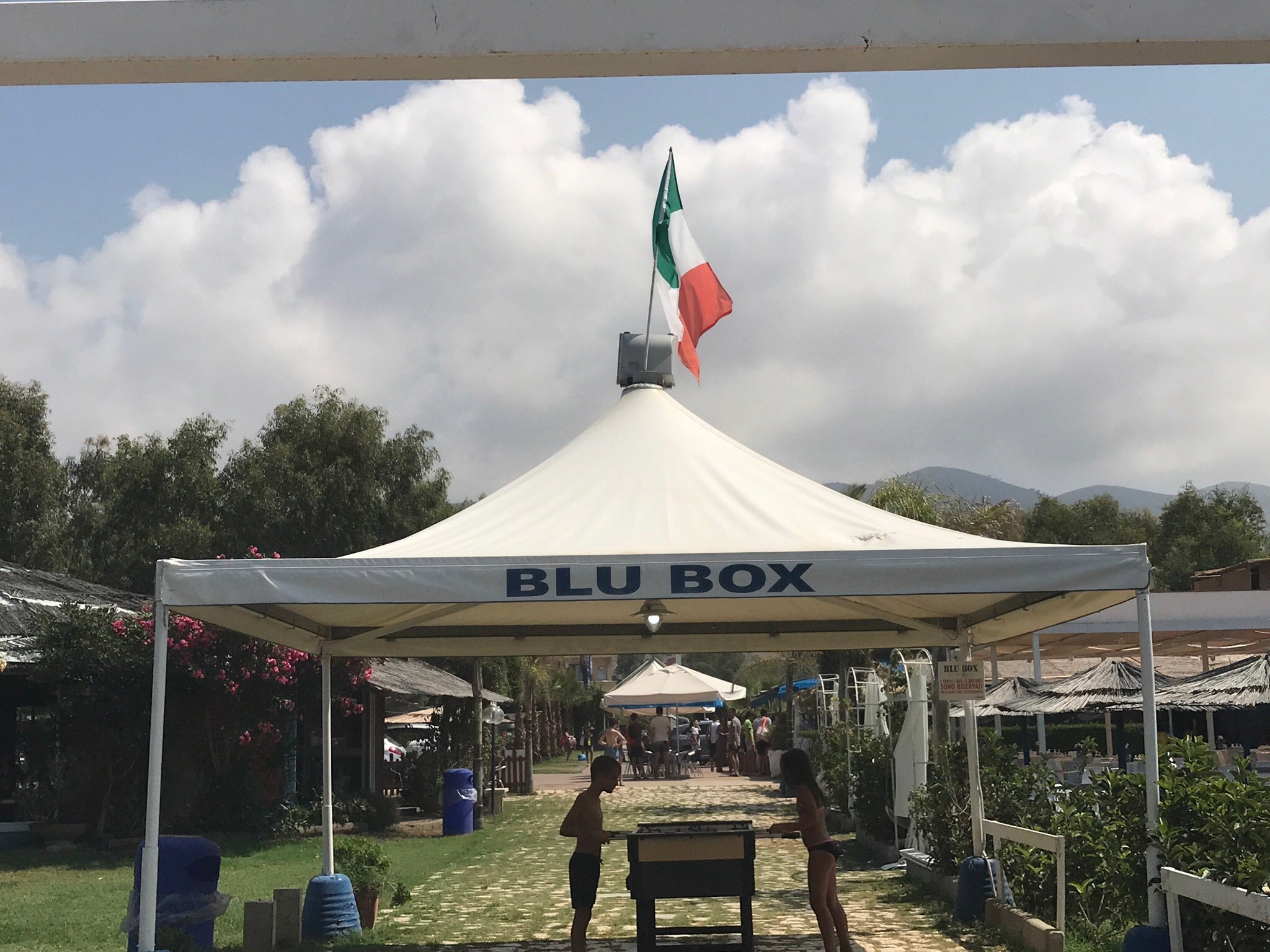 Lido Blu Box, Mondragone