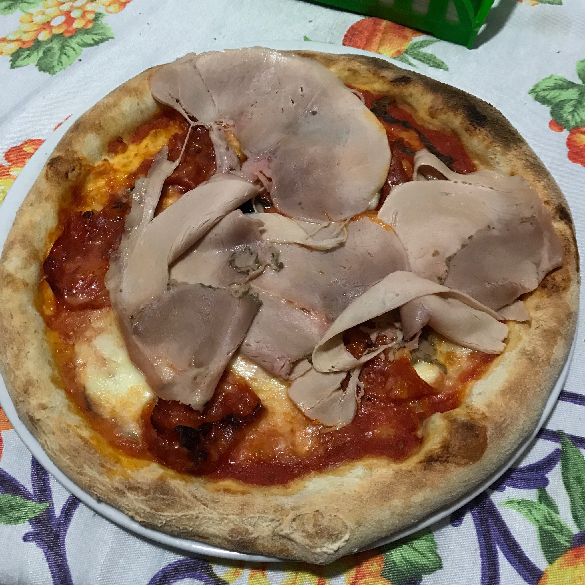 Miki Pizza, Dolo