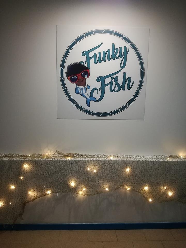 Funky Fish, Villanova