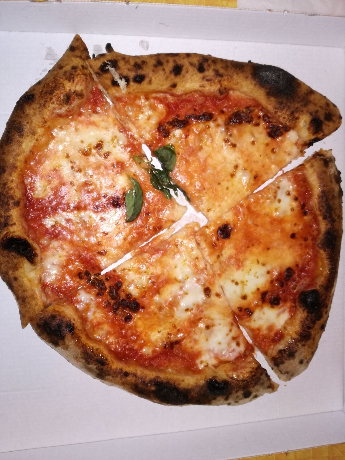 Pizzeria "da Mastro Peppe è #pizzavera", Pagani