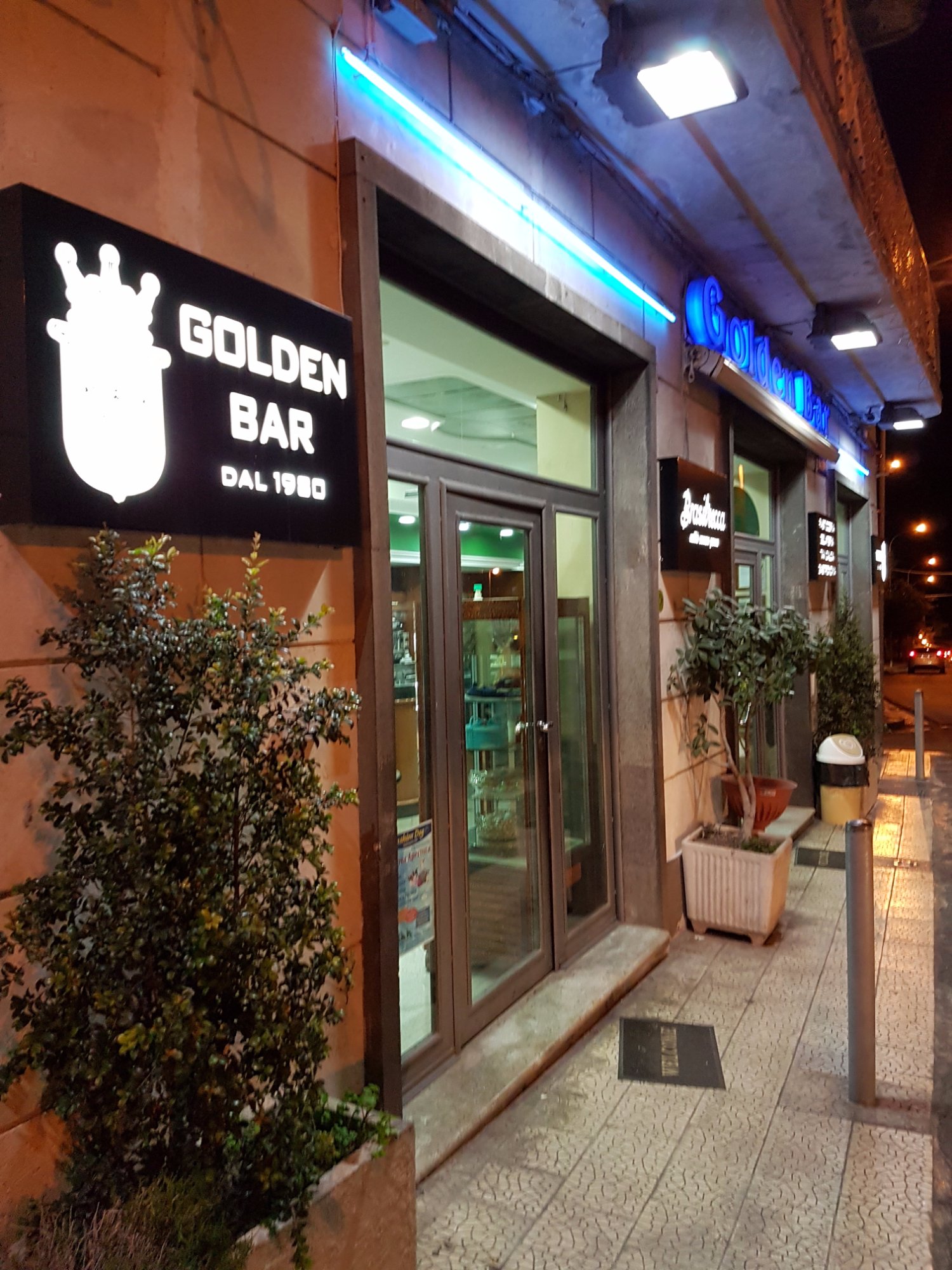 Golden Bar Di Testa Benedetto & Figli, Lentini