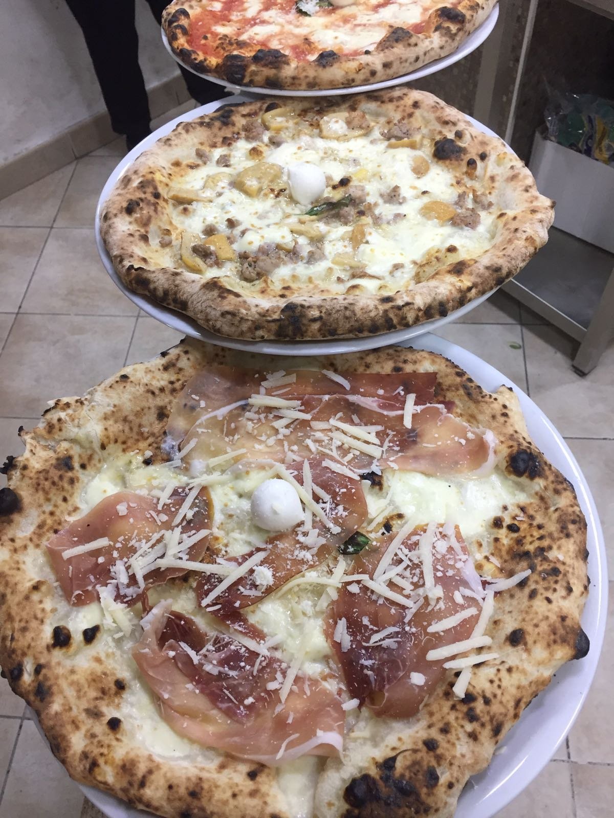 Pizzeria Divina Dei Fratelli Palermo, Melito di Napoli