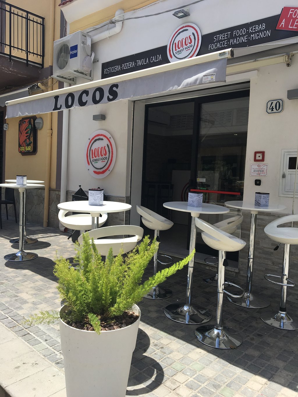 Locos Street Food, Campofelice di Roccella