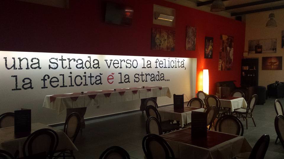 Happiness Cafe, Zibido San Giacomo