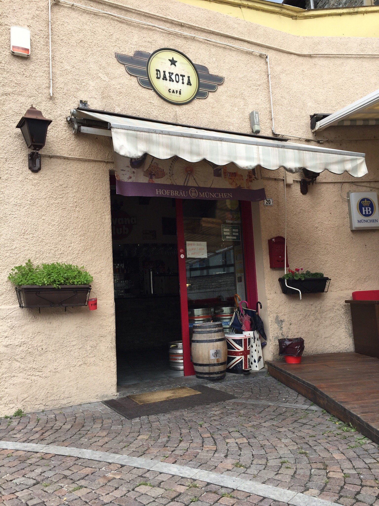 Cafe Dakota, Berbenno di Valtellina