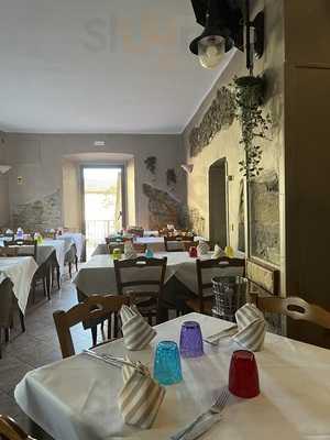 Ristorante La Piazzetta, Tizzano Val Parma Menù, prezzi, recensioni