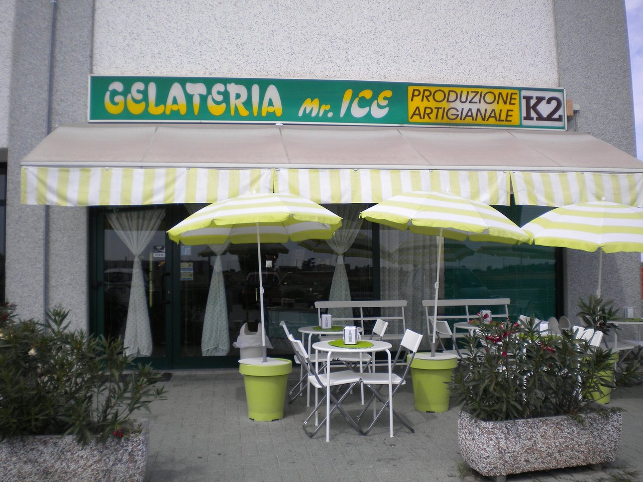 Gelateria Misterice, Pilastro