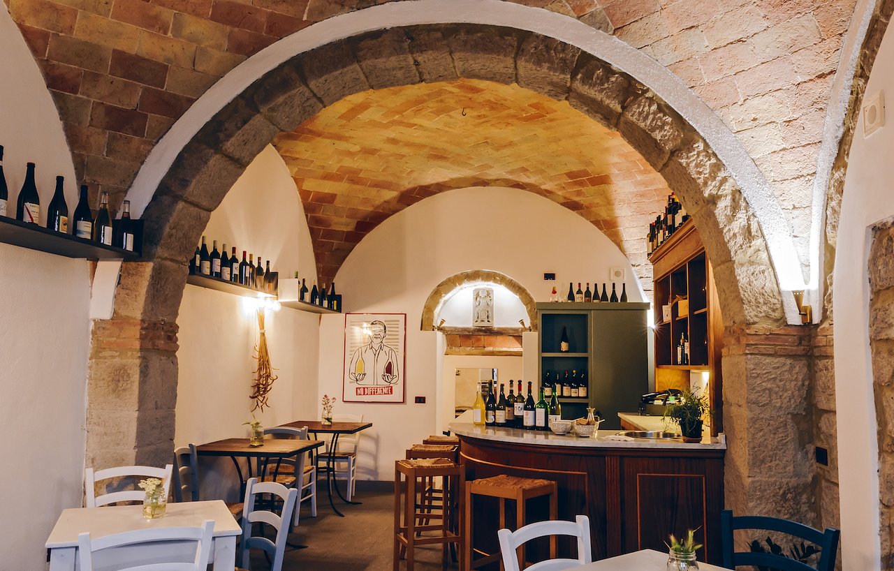 Enoteca Le Volte, Roccatederighi