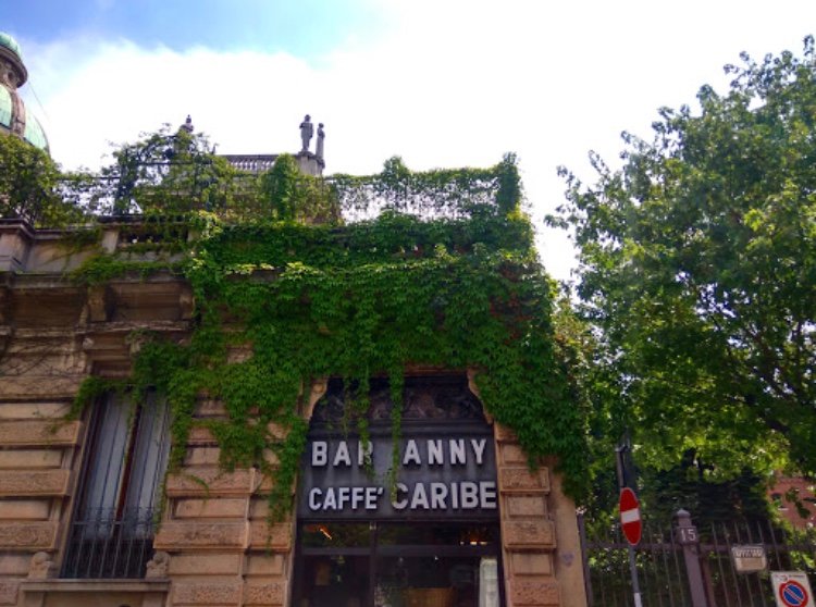 Bar Anny, Milano