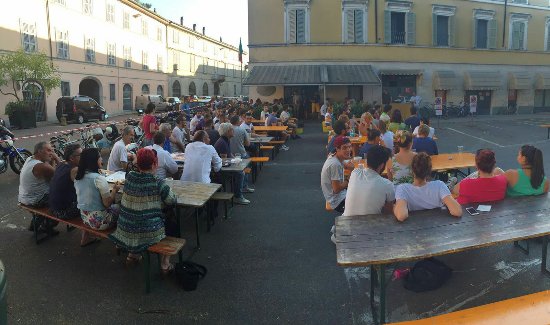 Caffe Della Piazza Cdp, Monticelli d'Ongina