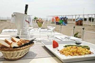 Stabilimeno Levante - Ristorante E Pizzeria, Fregene