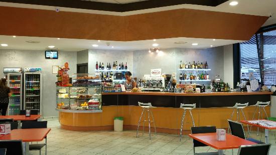 Bar 20 Prosit Cafe, L'Aquila