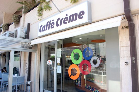 Caffe Creme Point, Bari