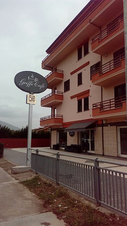 Cafè E Restaurant, Castrovillari