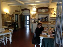 Dall'ivonne Caffè Con Cucina, Brescia