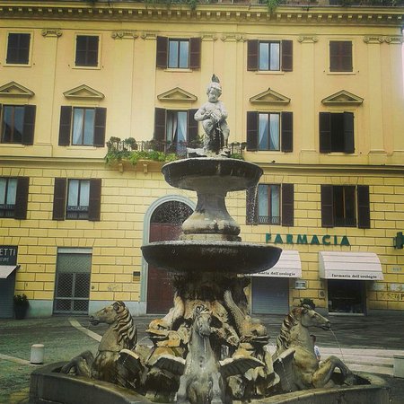 Ancona, Mestre