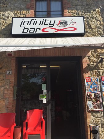 Infinity Bar, Monteriggioni