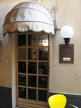 Liberty Cocktail Lounge, Ancona